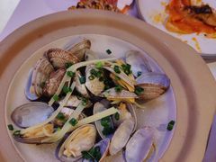 -鸣记脆皮烤鱼·海鲜烤鱼(三八广场店)