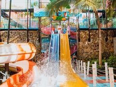 -三亚湾海居铂尔曼度假酒店