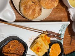 黄金爆浆豆腐-云海肴·汽锅鸡·云南菜(广安门天虹店)