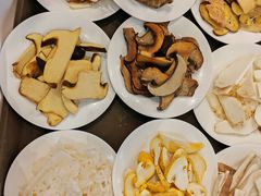 -天宜隆蘑菇宴火锅(石景山旗舰店)