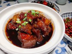 农家红烧肉-小菜园新徽菜(南通崇川金鹰店)