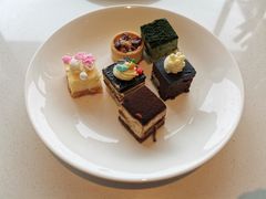 -鲜艳西餐厅(衡山路十二号华邑店)