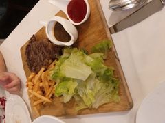 -火车头法国西餐厅