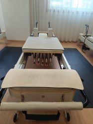 -静穆瑜伽普拉提连锁