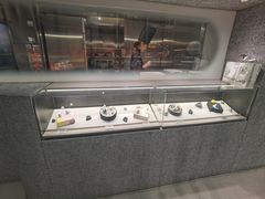 -好利来(上海虹桥新天地Lab主题店)