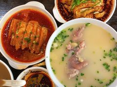 雪豆炖蹄花-牛王庙(龙华花园店)
