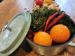 -蔚来中心(北京中关村店)