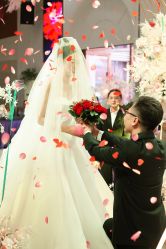 -喜喜婚纱HAPPINESS STUDIO奢定馆(海淀体验馆)