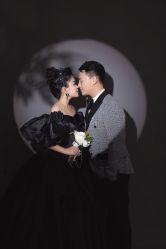-喜爱高定婚纱摄影