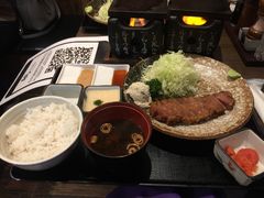 -牛かつもと村(原宿店)