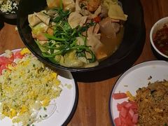 -万记麻辣烫国展总店