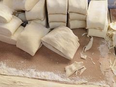 -张阿三馄饨店