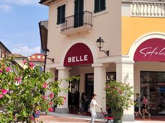 -佛罗伦萨小镇广佛名品奥特莱斯(疏港路店)