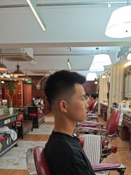 -BarberKiNG男士理发馆Barbershop