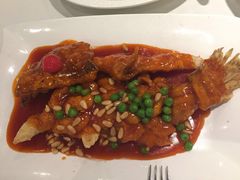 -沪江饭店(利舞台店)