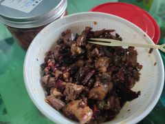 -鑫记婆婆兔·成都特产·兔头手撕兔(太古里店)