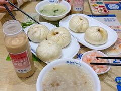 -李与白包子铺(桐梓林店)