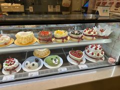 -花花卷卷·鲜食蛋糕(静安久光百货店)
