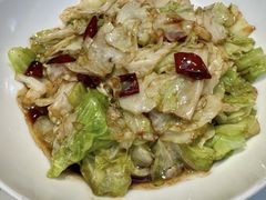 -阿瓦山寨·湘菜现炒·剁椒鱼头王(咸阳总店)