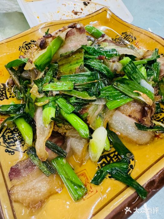 红军饭店(上里古镇店)蒜苗腊肉图片