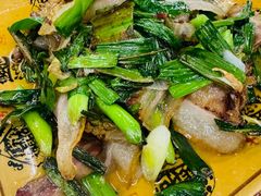 蒜苗腊肉-红军饭店(上里古镇店)