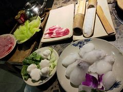 -永恒朗悦酒店(广西大学地铁站大学东路万达广场店)