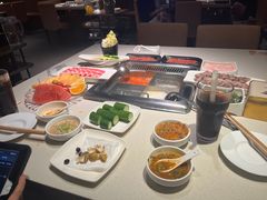 -海底捞火锅鲜切牛肉主题店(长寿路店)