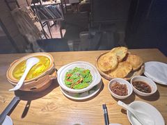 -東舍食唐精品陕菜馆