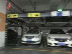 -近铁城市广场-停车场