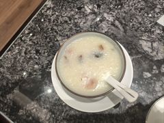 皮蛋瘦肉粥-頂好酒家·经典粤菜(海信广场店)