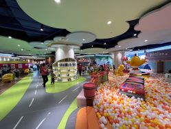 -MELAND CLUB亲子乐园•派对(虹桥万象城店)