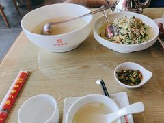 -乔家小院•本地小海鲜•非遗驴肉(万年泉路店)
