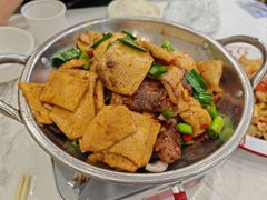 -江城燕子大排档(江汉路步行街店)