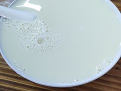-云南大锅豆浆店