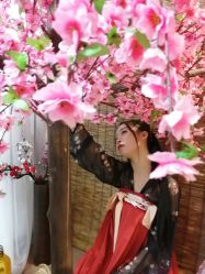 -汉仪华裳汉服馆(打浦桥店)