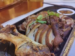 石板德国咸猪手-迪拜七星酒店·京港酒楼