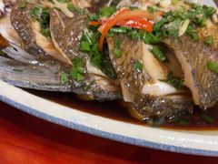 -芦茨金富饭庄·25年老字号·专做稻草鸡