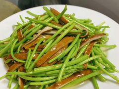 芦蒿干子-余杨鸭鸭餐厅