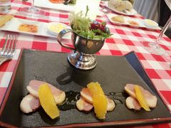 烟熏鸭胸橙味什锦蔬菜沙拉-卡本妮法餐厅·北京和平宾馆