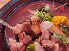 滋补清汤羊肉羊杂-蚝羊氣惠来羊肉火锅·高压锅生蚝