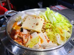 部队火锅-哈哈碳都·牛肋条无限自助烤肉(台江万达店)