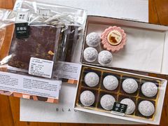 -Laderach 莱德拉(上海环贸iapm店)
