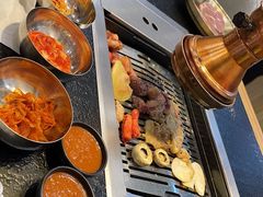 -臻牛烤肉