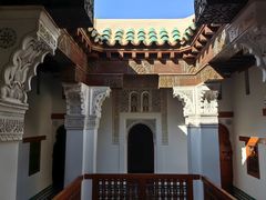 -阿里·本·优素福神学院