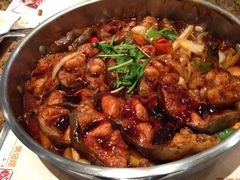 鲶鱼锅-黄记煌三汁焖锅(欢乐海岸店)