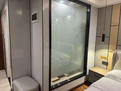 -橙曼酒店(双子塔环球中心店)