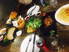 -HIGH FIVE哈福手工汉堡(桂林路店)