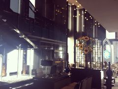 -唐拉雅秀酒店-西锦汇空中BBQ·思创餐厅