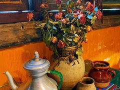 -藏地尼西黑陶餐馆.藏餐.酒馆
