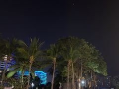 -JW万豪厨房餐厅·滨海草坪烧烤·海鲜·海景(三亚绿发山海天JW万豪酒店)